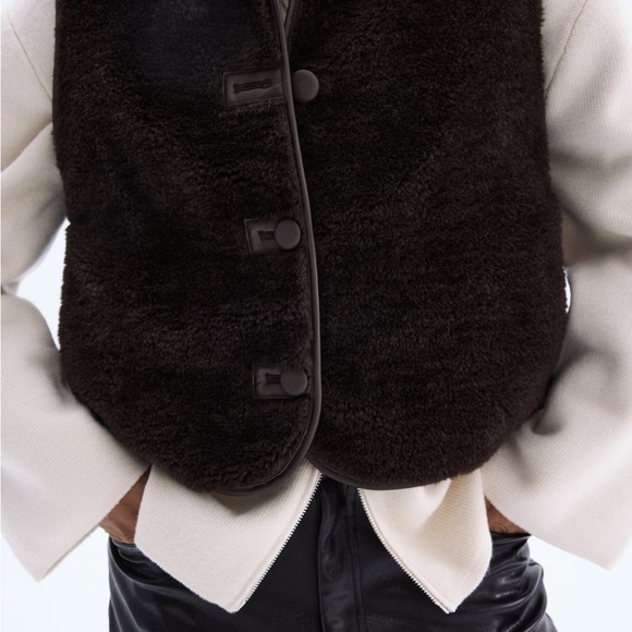 Fluffy H&M Vest NWT - Picture 2 of 7